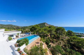 Hotel Exclusive 4 Bedroom Villa close to the Beach, Ibiza Villa 1022